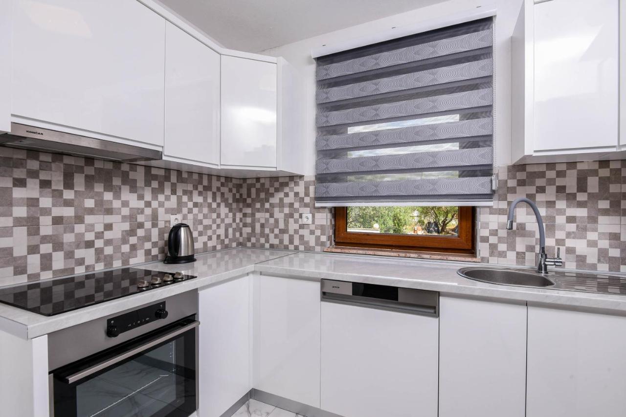 Lidija Apartmani Orebić Esterno foto