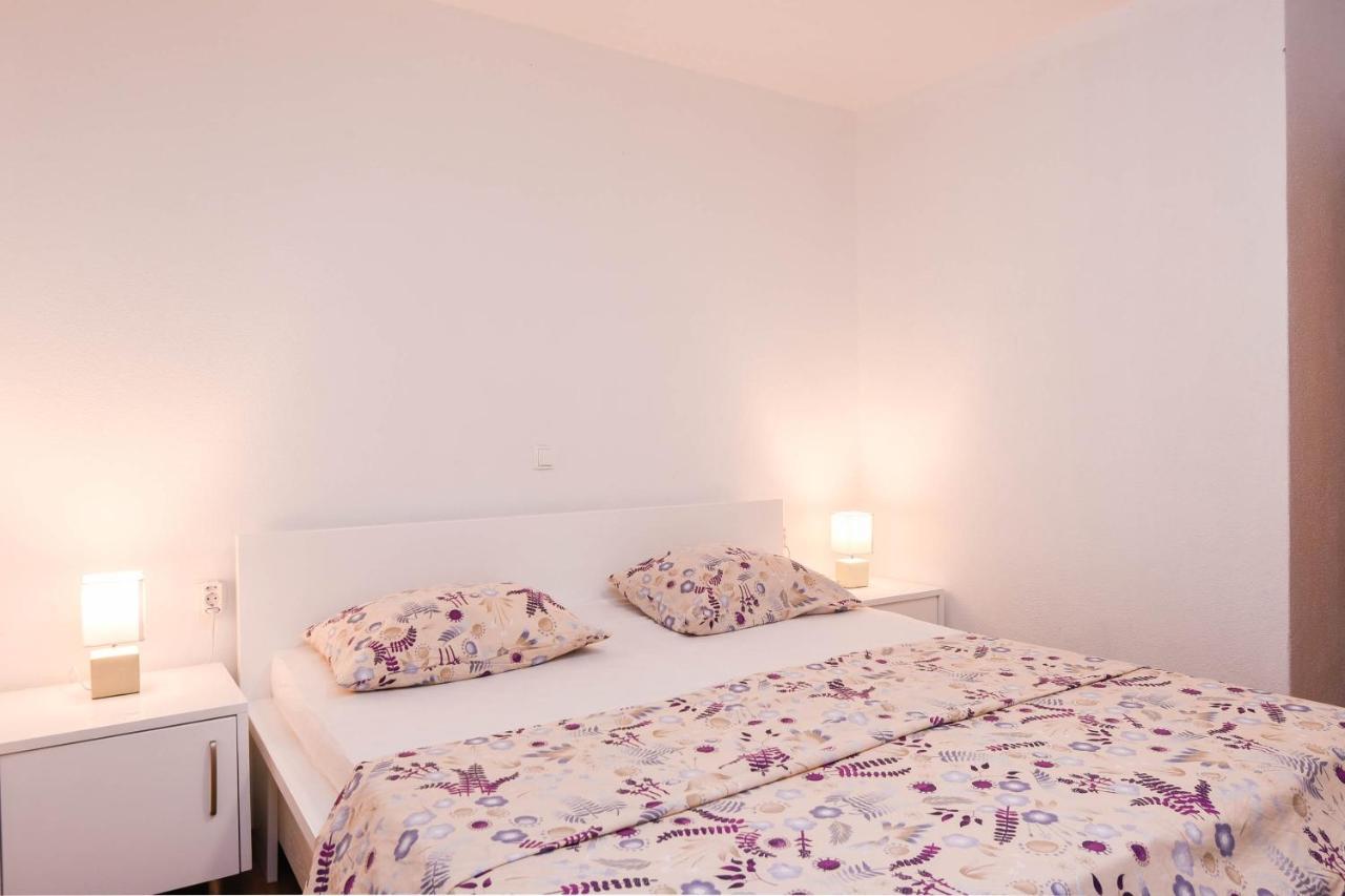 Lidija Apartmani Orebić Esterno foto